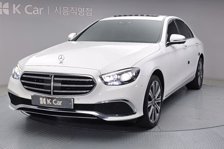 Mercedes-Benz E-Class W213, 2023